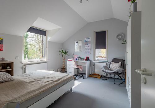 Zimmer 1 OG