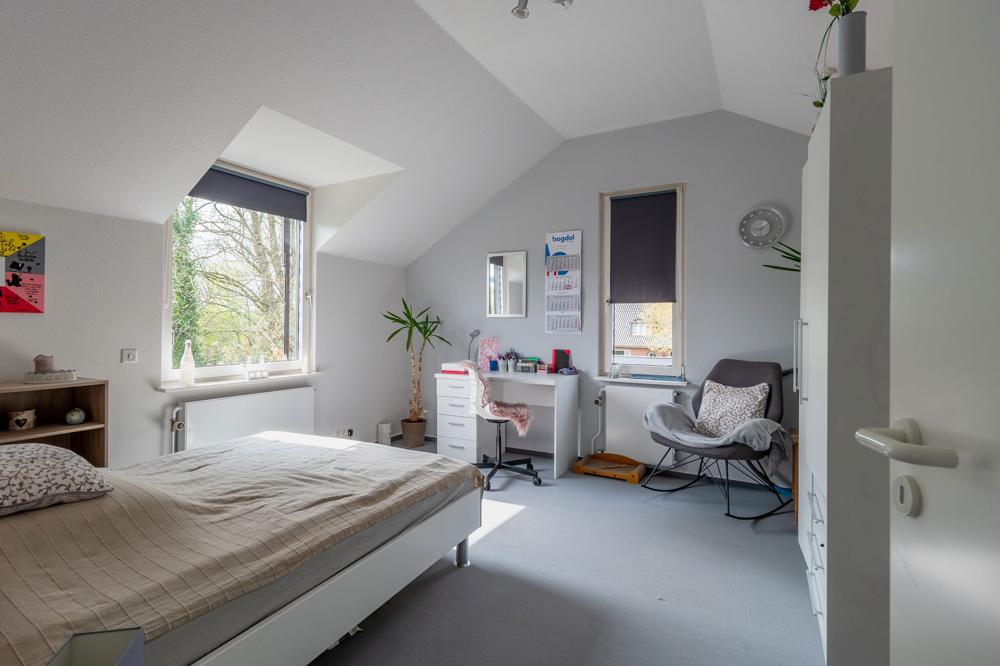 Zimmer 1 OG