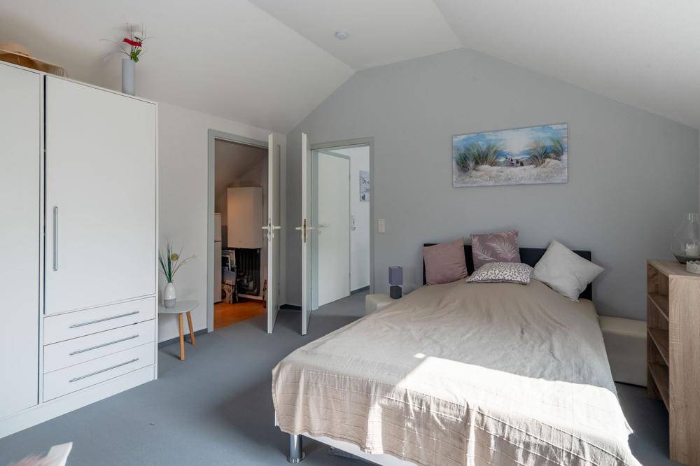 Zimmer 1 OG