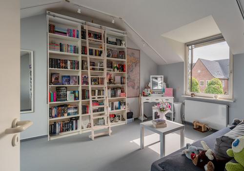 Zimmer 2 OG