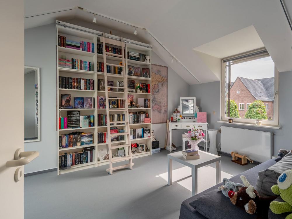 Zimmer 2 OG