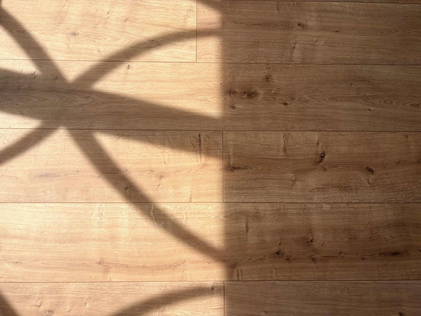 neuer Laminatboden