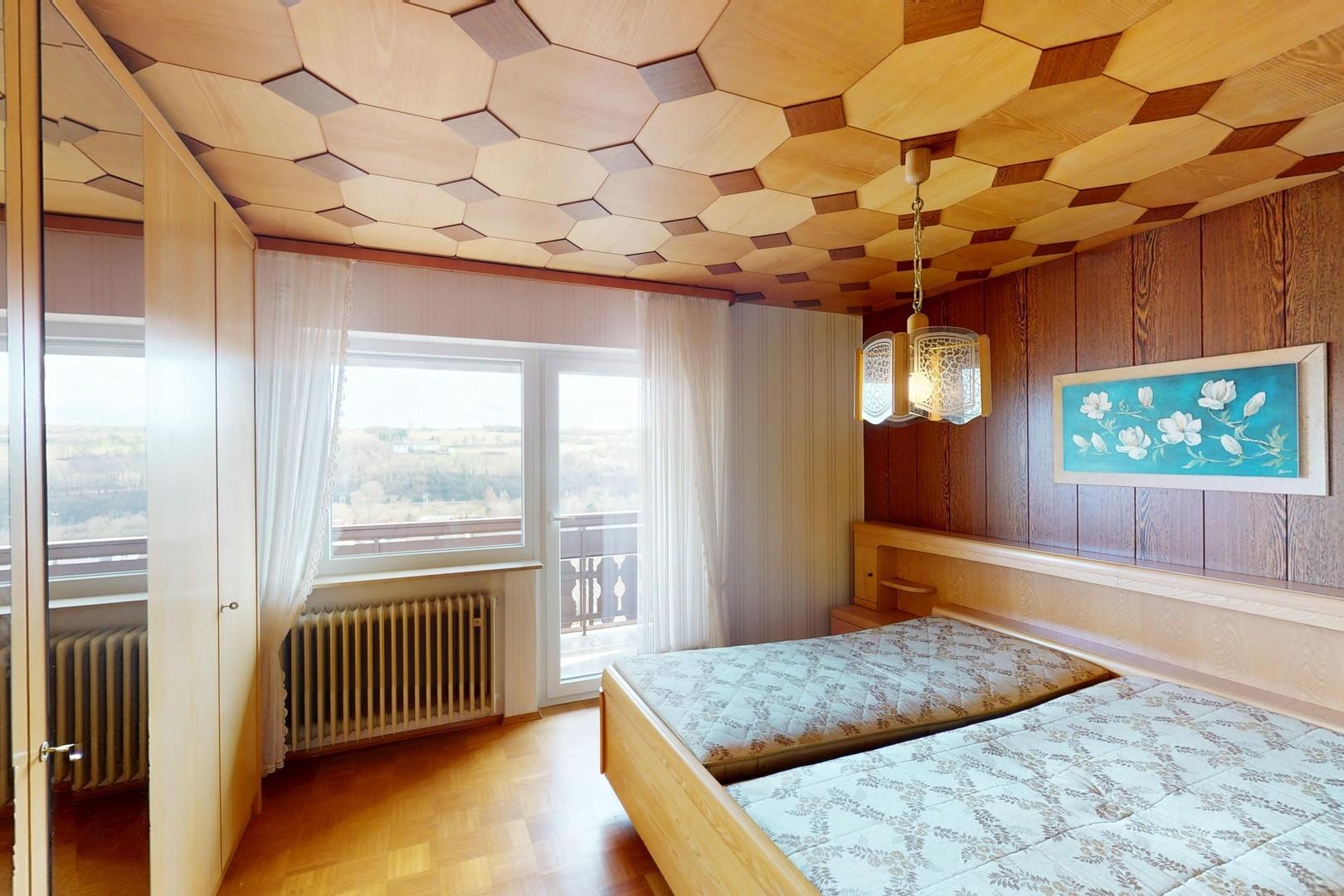 Schlafzimmer 1