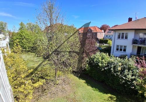 Balkon mit Blick ins Grüne