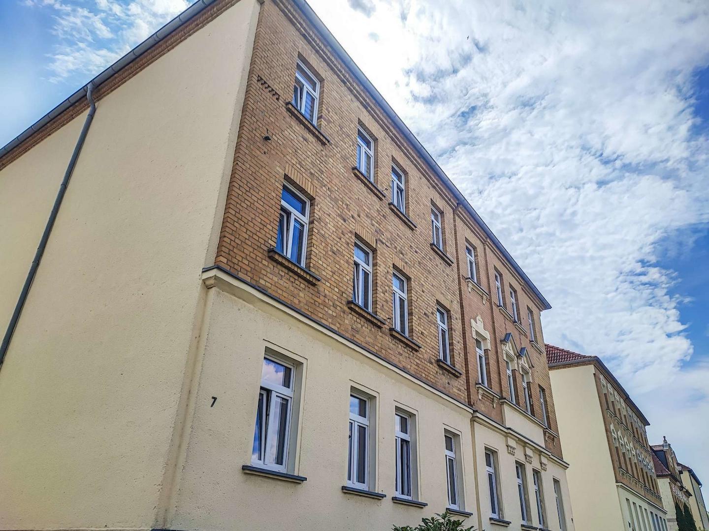 Gebäude-Seitenansicht