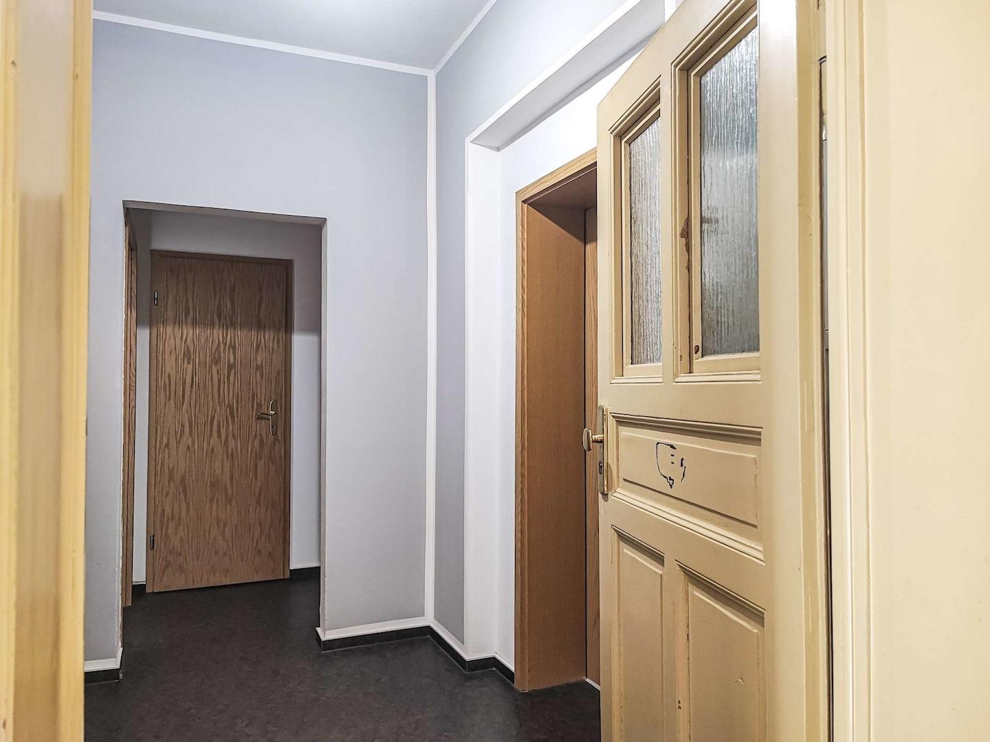 Wohnungseingangstür EG Nr.9