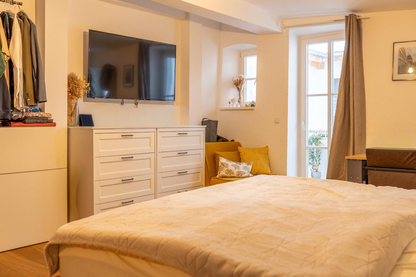 Einfach perfekt: Beste Lage, optimaler Zustand, Balkon.