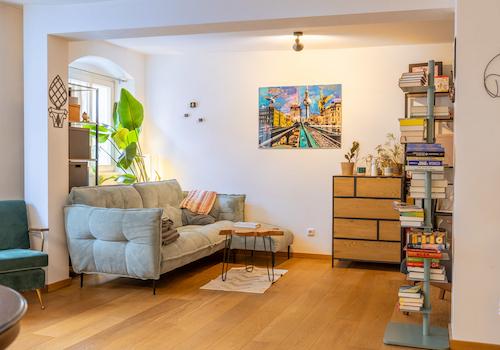Einfach perfekt: Beste Lage, optimaler Zustand, Balkon.