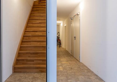 Einfach perfekt: Beste Lage, optimaler Zustand, Balkon.