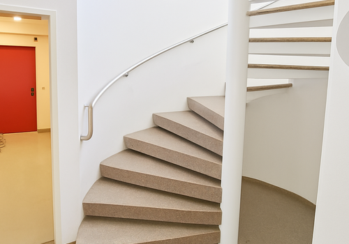 Treppe ins UG