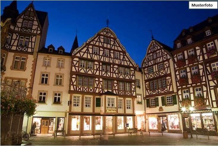 Musterfoto_Wohn- und Geschaeftshaus