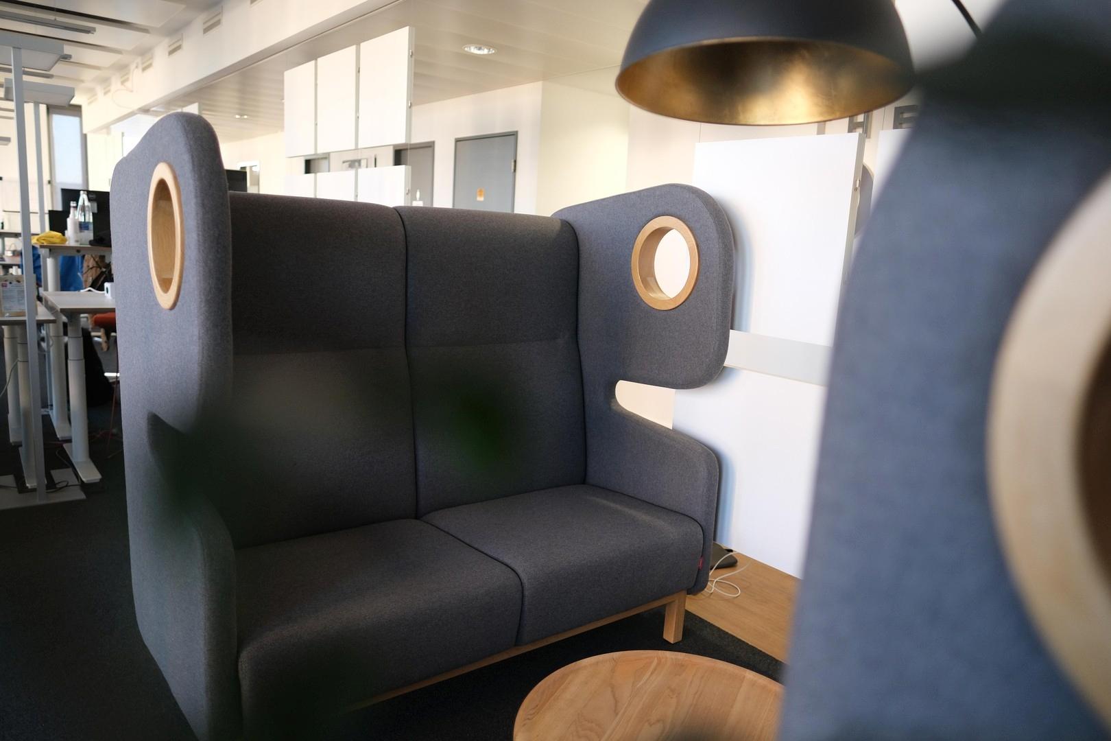 Lounge 1