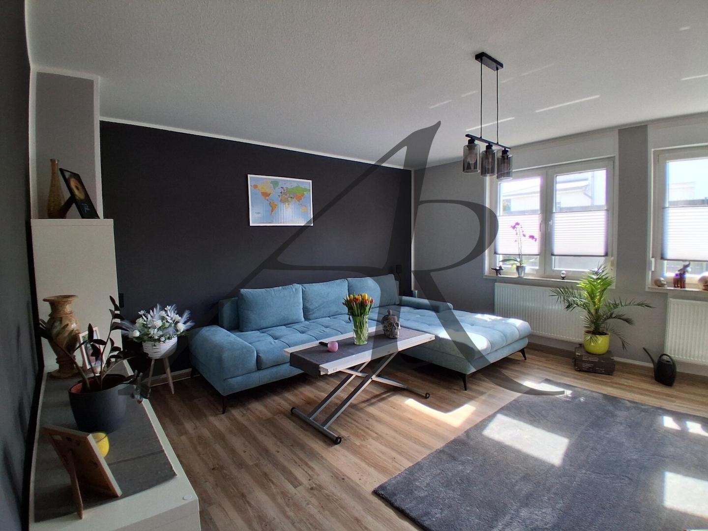 Wohnzimmer mit Terrassenzugang