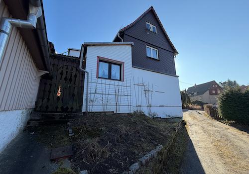 nördl. Hausseite mit Zwischengang