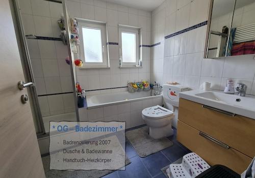 OG / Bad Dusche & Wanne