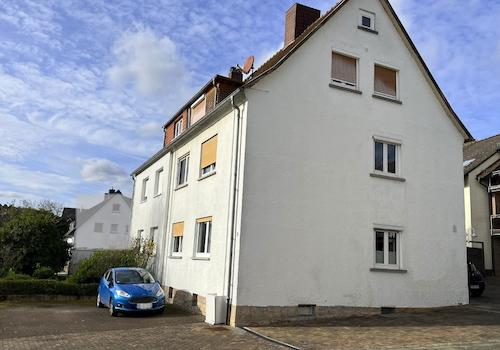 Hausansicht-Hof