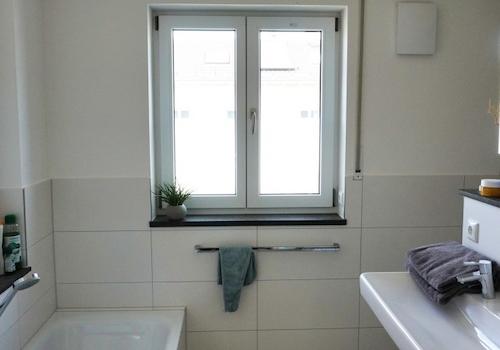 Bad m. Fenster