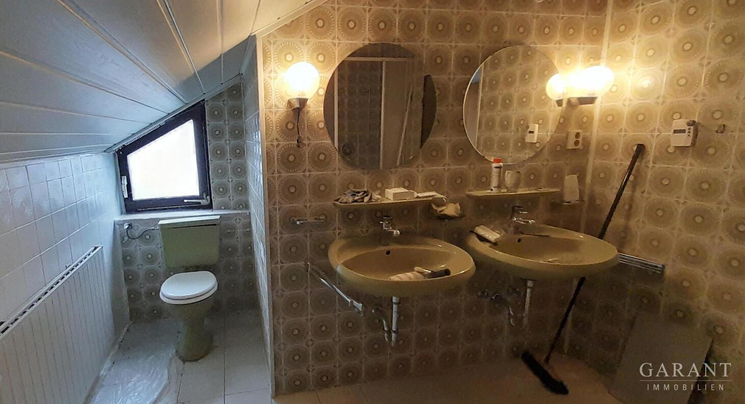 Badezimmer DG