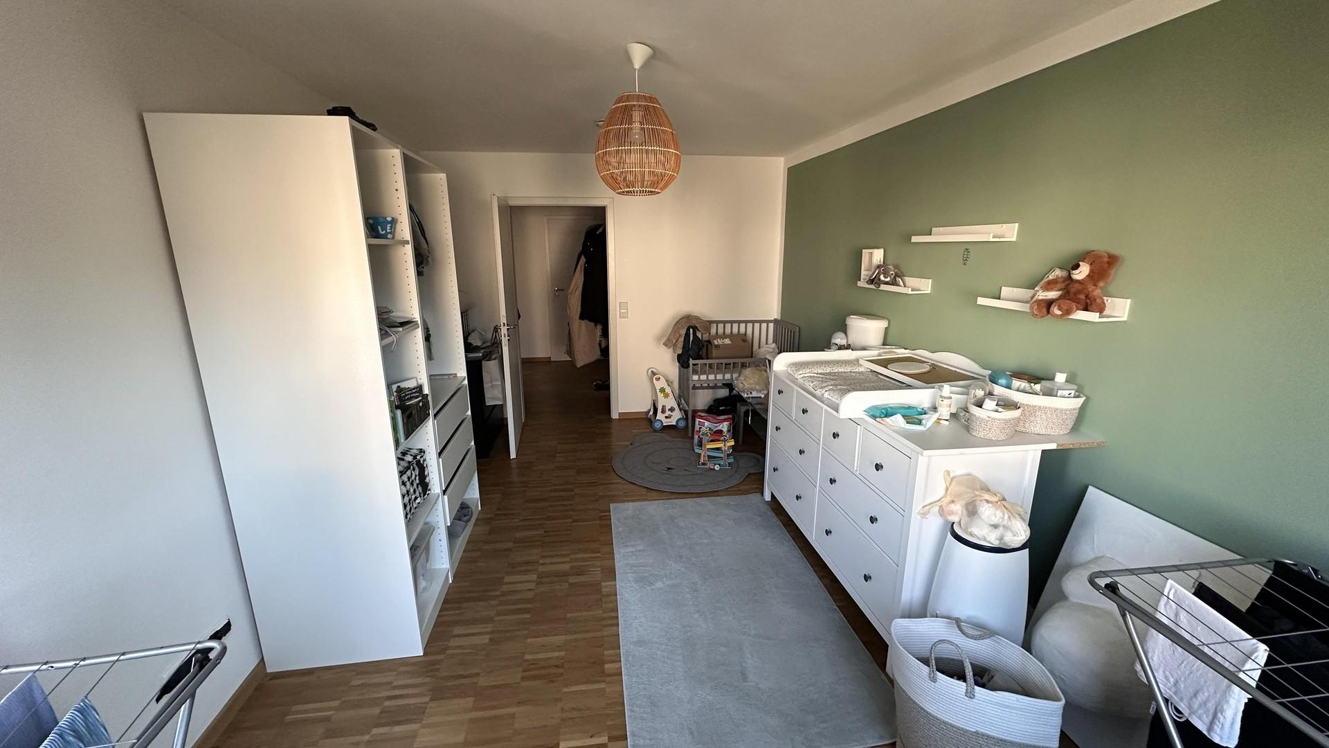 Kinderzimmer oder Büro - 16 qm