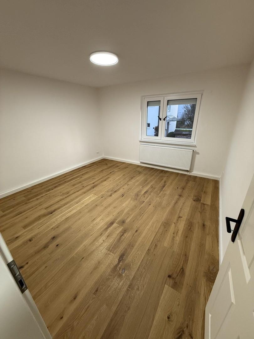 Schlafzimmer unmöbliert