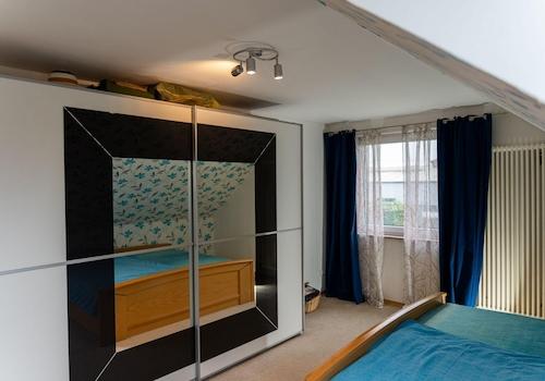 Schlafzimmer OG