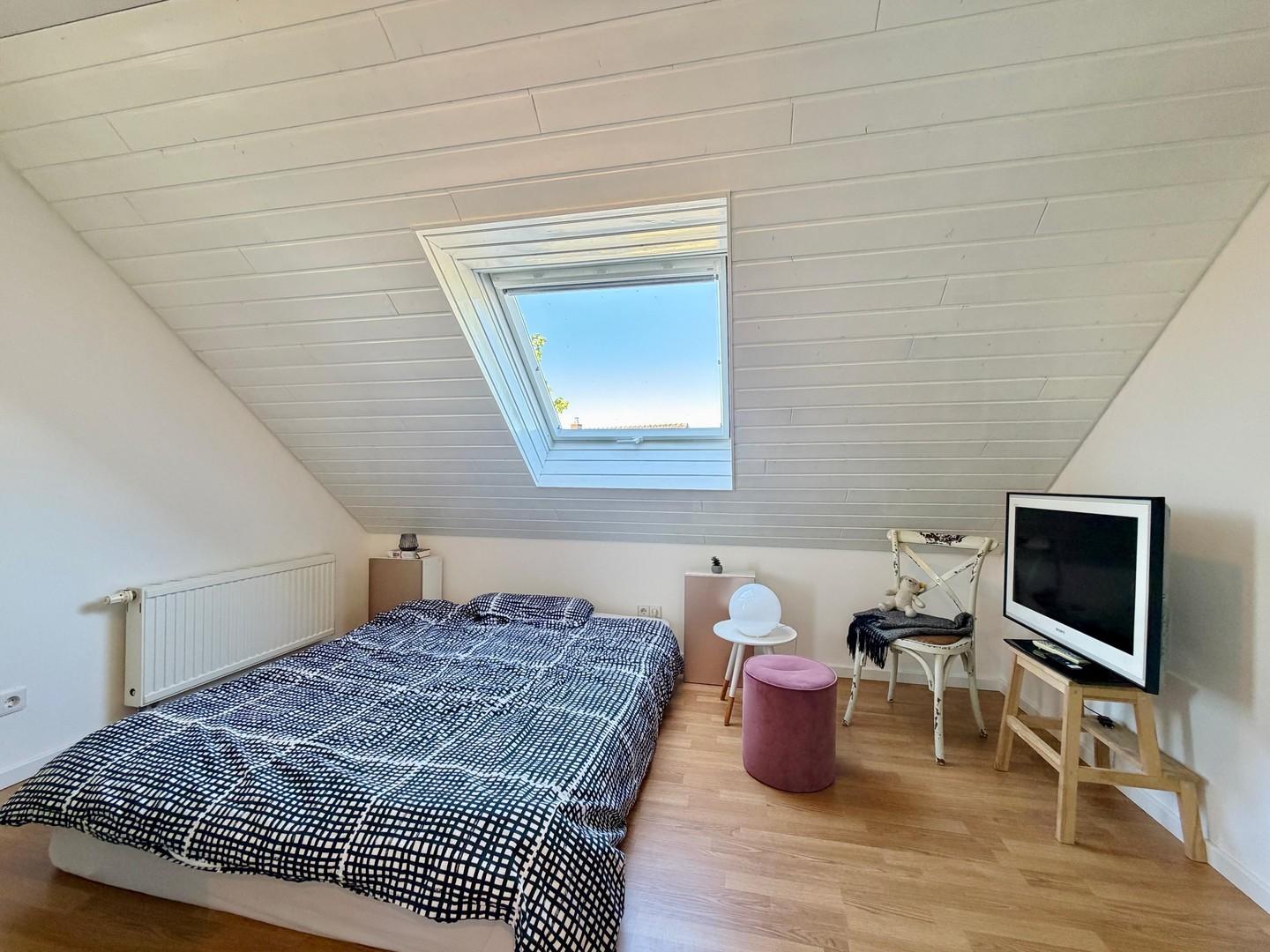 Büro/Gäste/Kind OG