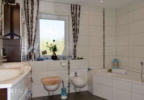 EG: Badezimmer