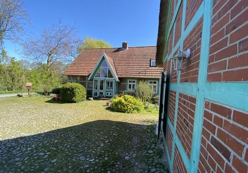 Haus 2