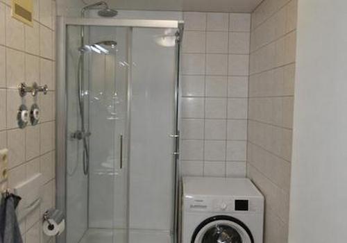Bad unten Bild 1