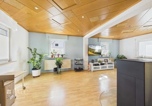 Wohnung-EG