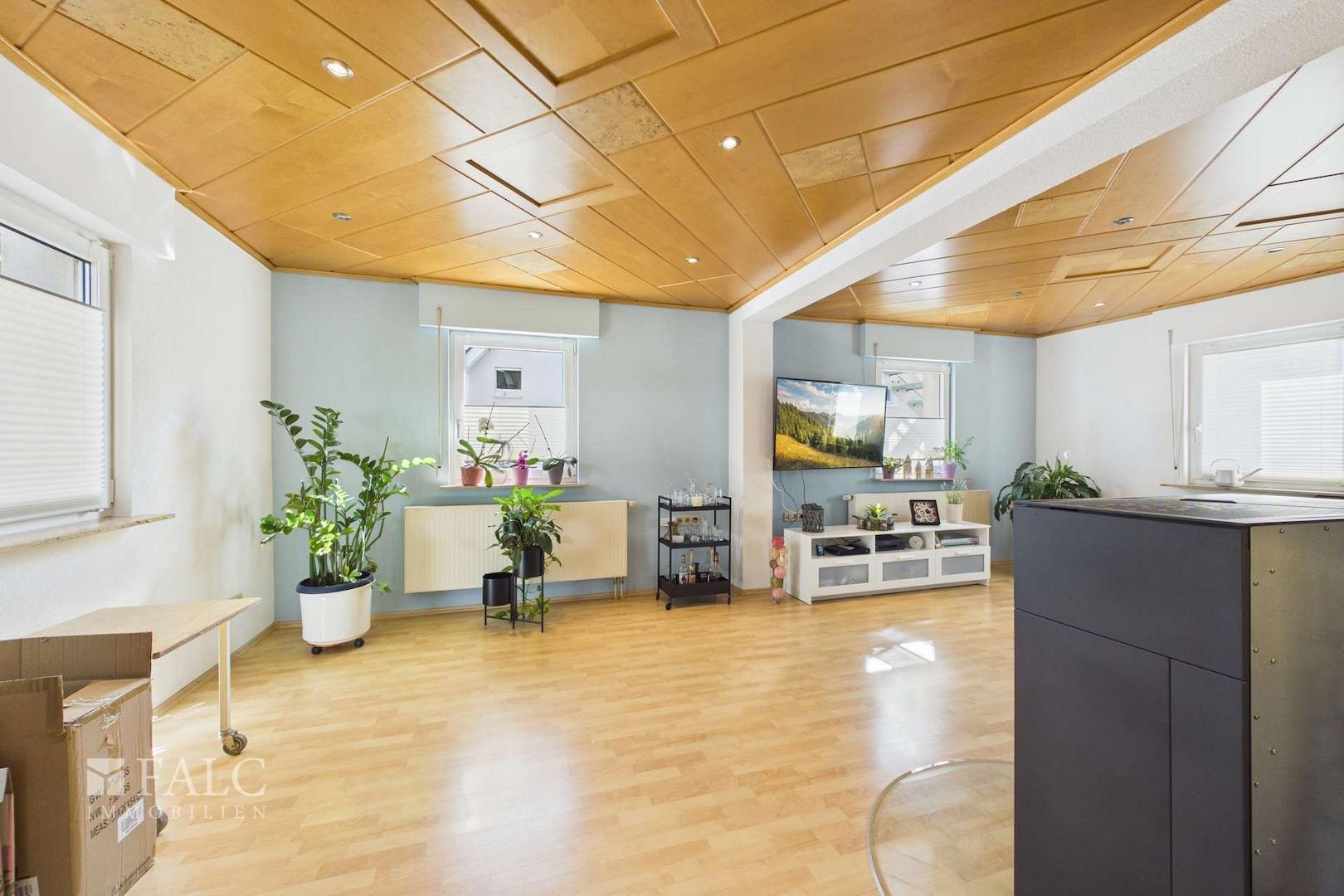 Wohnung-EG