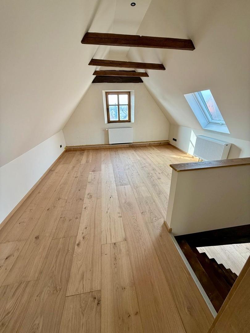 Spitzboden - Offenes Zimmer
