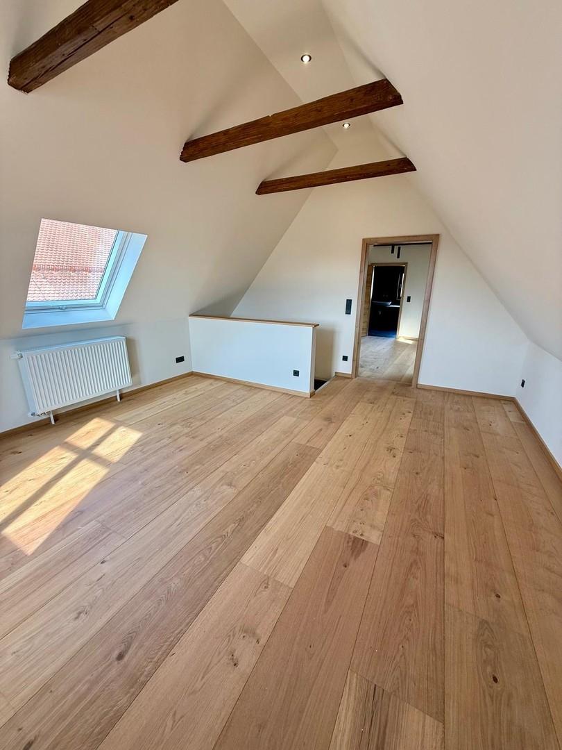 Spitzboden - Offenes Zimmer