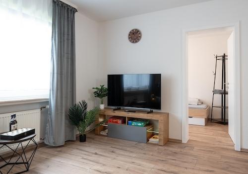 Flachbild-Smart-TV