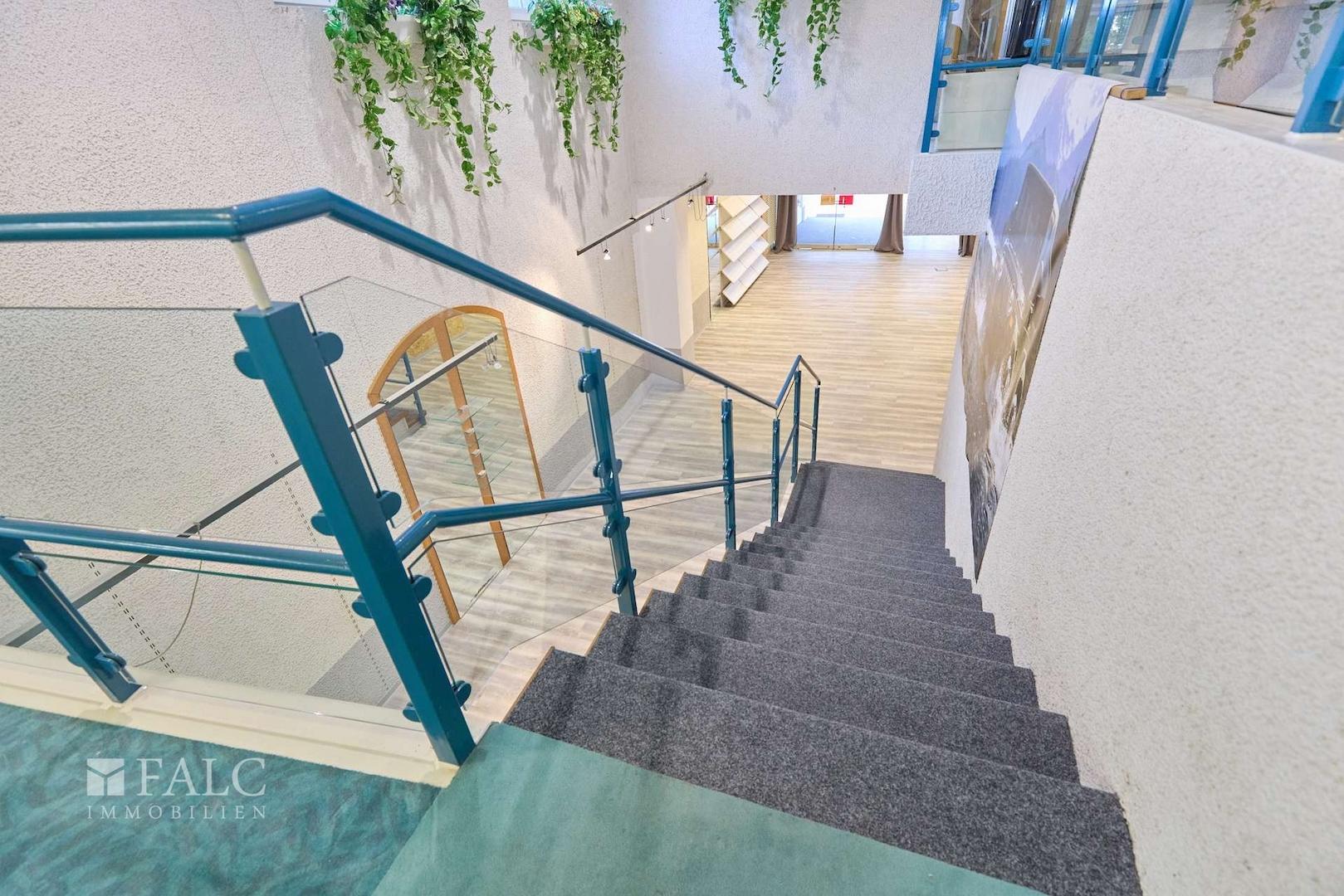 Treppe zum EG