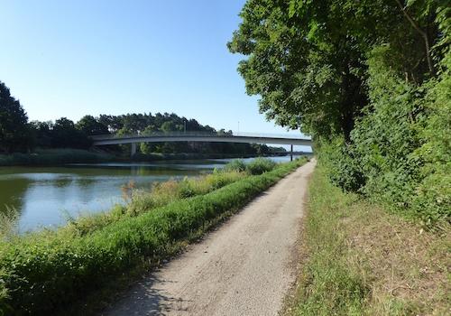 Kanal - Nähe für Spaziergänge