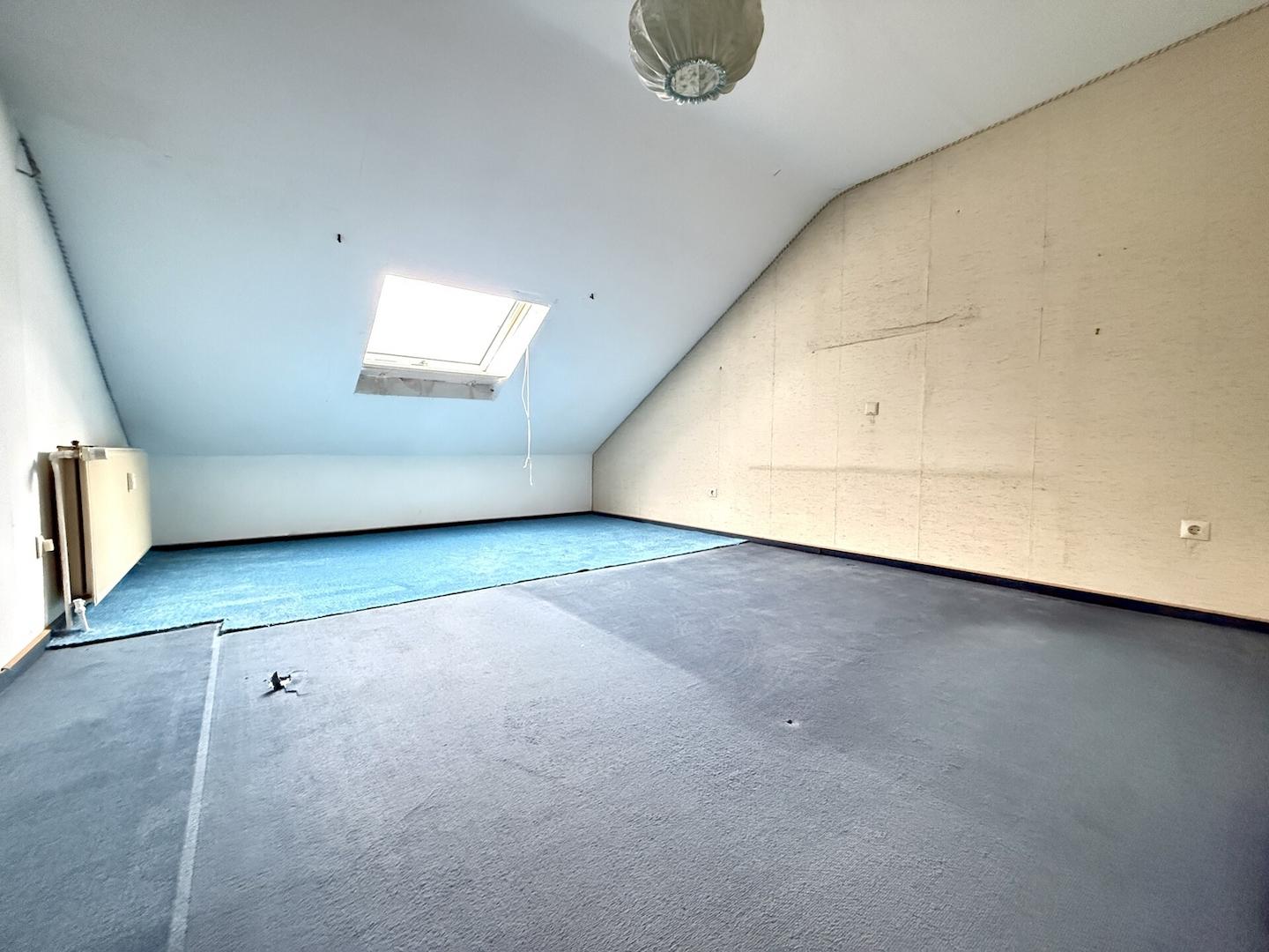 Schlafzimmer DG