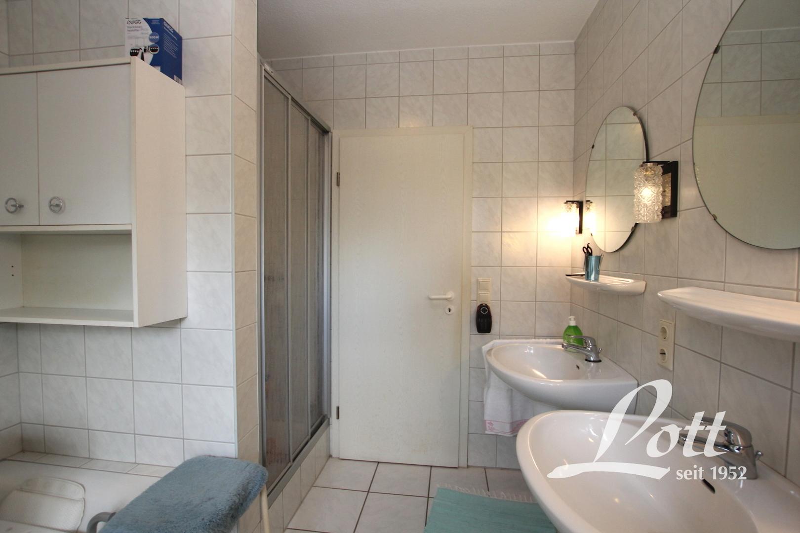 Badezimmer Erdgeschoss