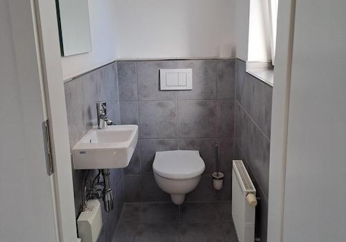 WC2