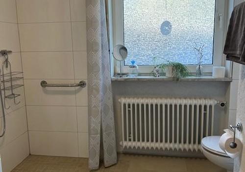 Badezimmer im 1. OG