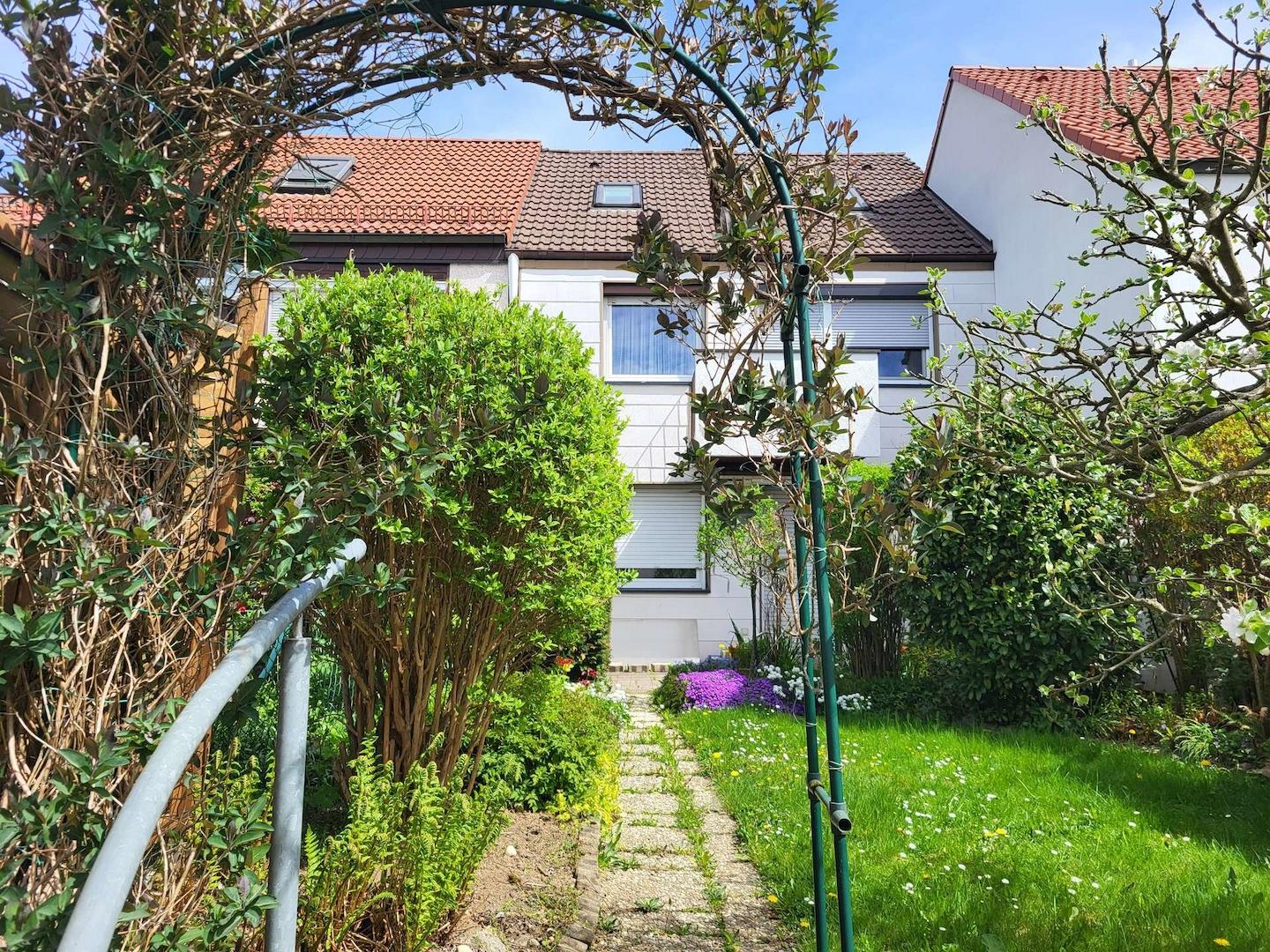 1120 B - Gartenansicht