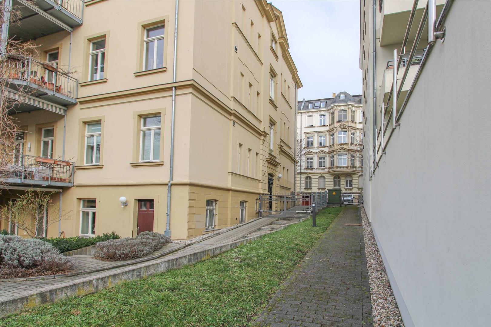 Zugang Hinterhof Schenkendorf