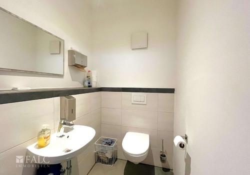 Damen WC