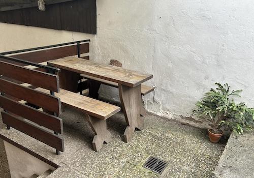 kleiner "Rastplatz" vorm Haus