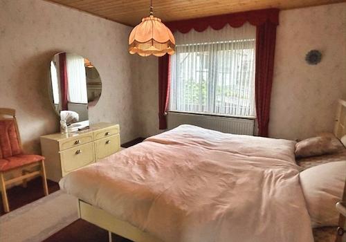 Zimmer 3 im DG vorne