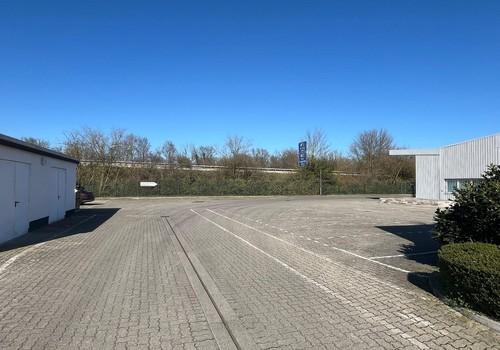 Parkplätze Hintereingang