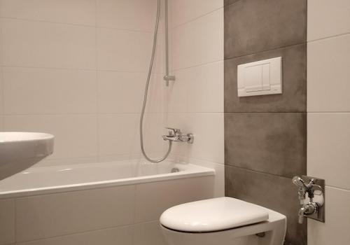 Badezimmer mit Wanne
