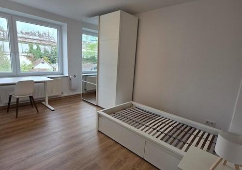 Mittleres Zimmer I