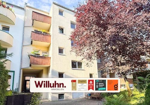 sanierte 2 Zimmer Wohnung