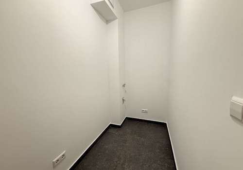 Hauswirtschaftsraum mit WM